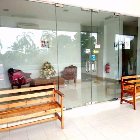 Gorjes Inn Klia & Klia2 Sepang Luaran gambar