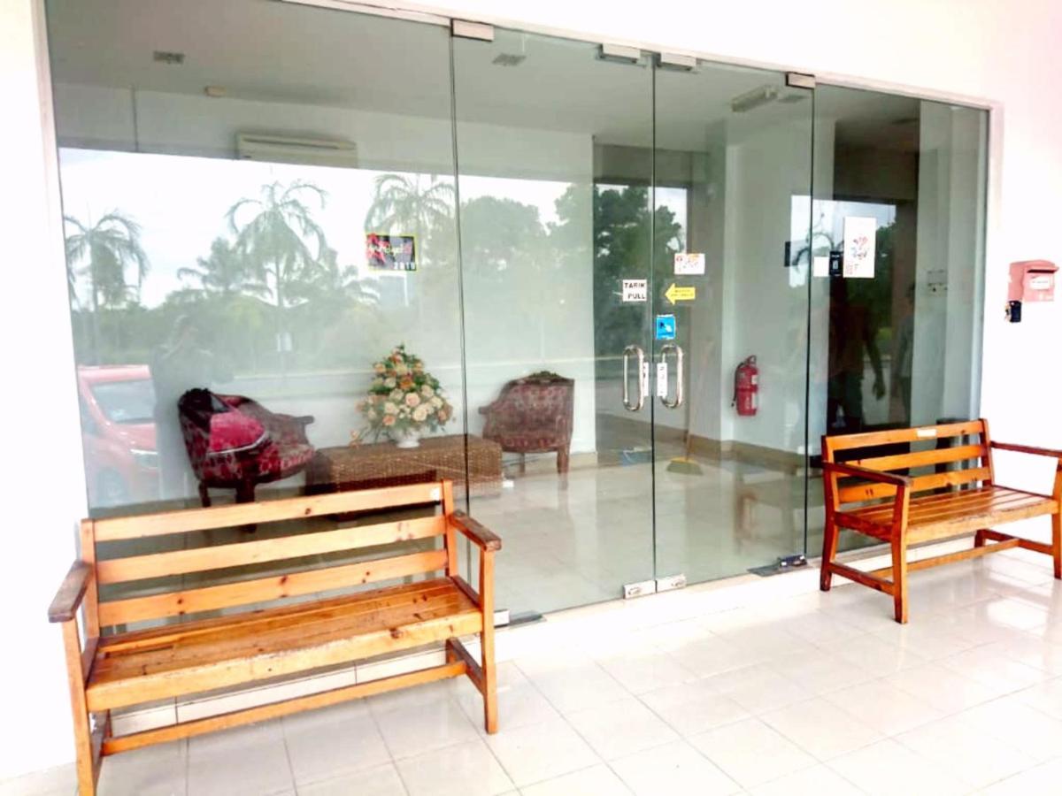 Gorjes Inn Klia & Klia2 Sepang Luaran gambar